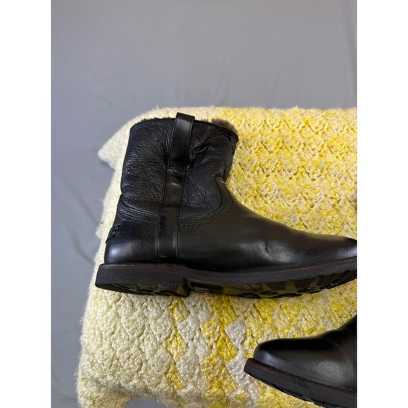 FRYE Black Leather Fur Lined Winter Boots Women Size 7.5 M solid leather w/issue - Picture 8 of 16